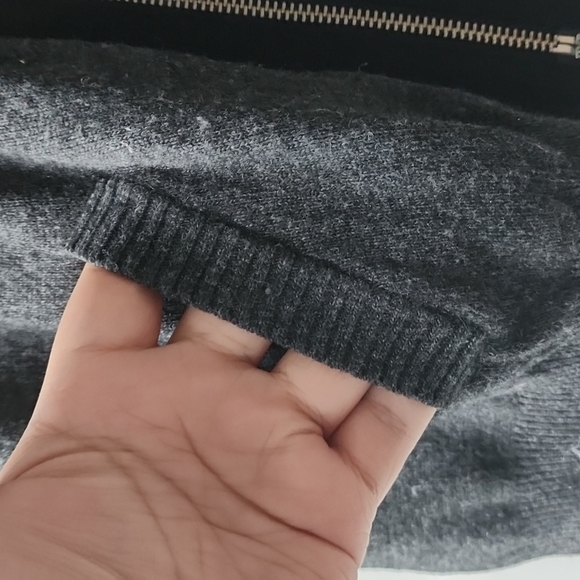 Karen Millen Cropped Zip Knit Hoodie Cardigan - Picture 2 of 9